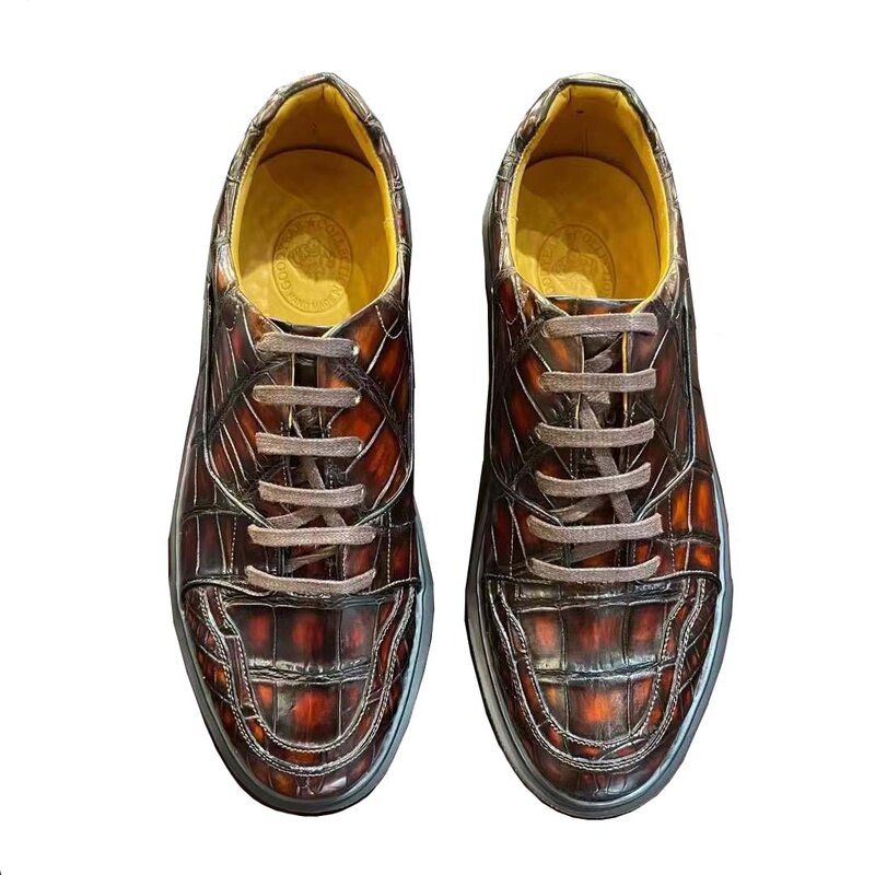 Yingshang-zapatos informales de cuero de cocodrilo para hombre, calzado deportivo de ocio, color rojo vino, suela de goma