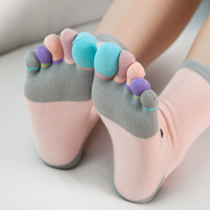 1 paire de chaussettes courtes en pur coton pour femmes, fille, cinq doigts, chat coloré, respirant, jeune, décontracté, Harajuku, chaussettes avec orteils, offre spéciale
