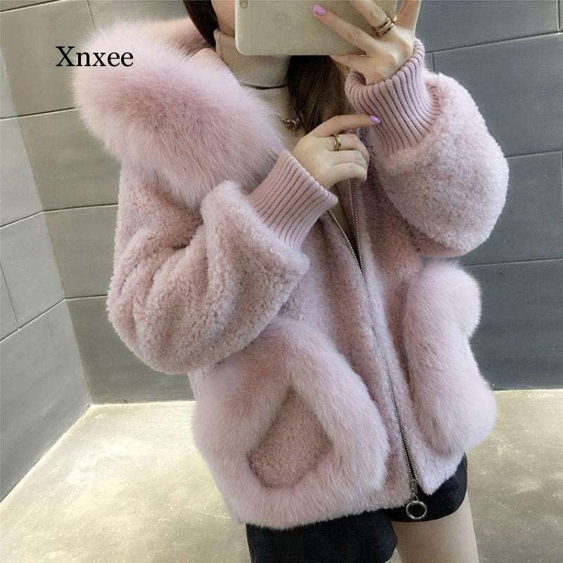 Winter Women Sheep Shearing Short Imitation Lamb Hair Furs Coat Loose Warm Faux Fox Fur Collar Hooded Fur Outerwear pink cute