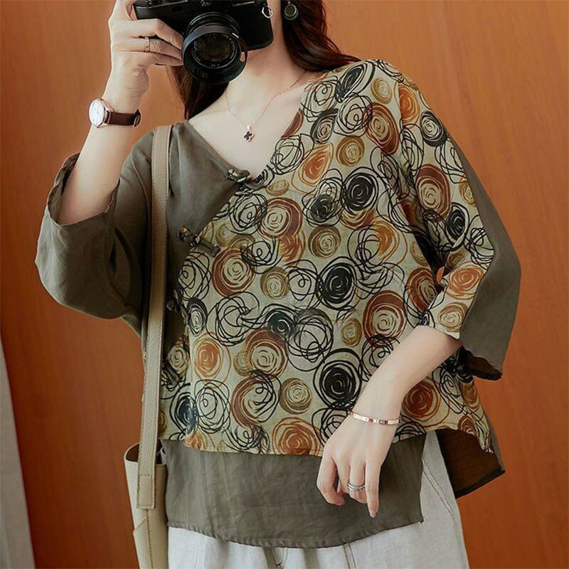 Женская блузка на пуговицах, свободная блузка с коротким рукавом, V-образным вырезом и винтажным принтом в стиле пэчворк, модель V226 на лето