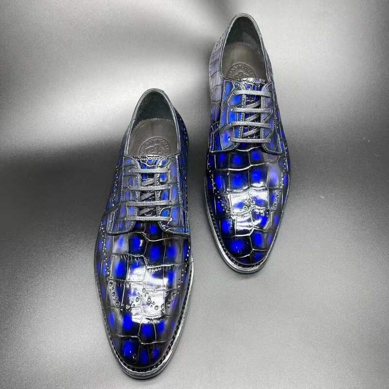 Chue nova chegada dos homens vestido sapatos masculinos sapatos formais homens sapatos de couro de crocodilo azul carve padrões brogue sapatos para homens azul