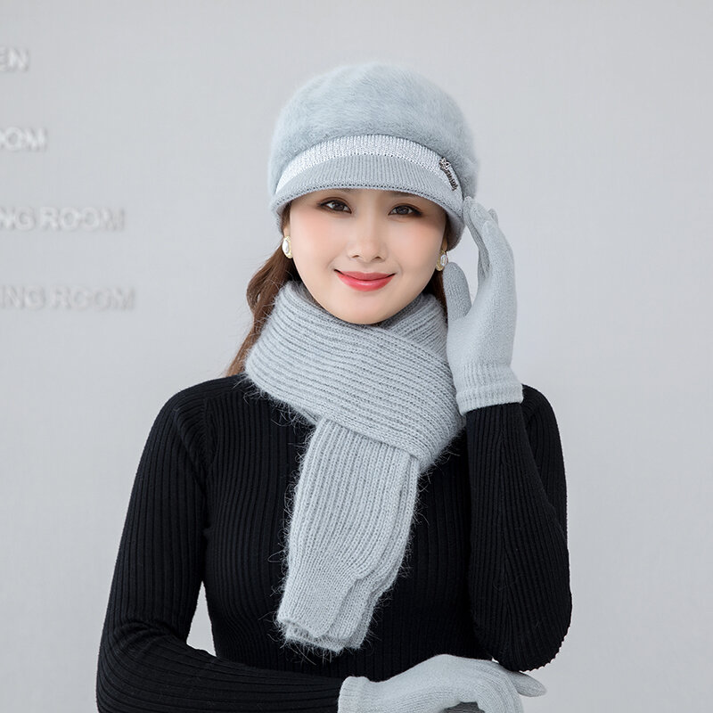 Women Hat Scarf Gloves 3 Pieces Set Thick Warm Knitted Scarves Beanies Glove Sets 2021 New Russian Winter Accessories