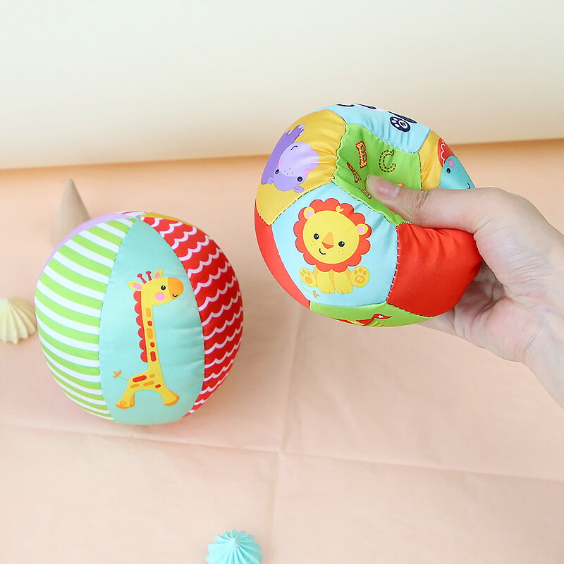 Мягкая тканевая погремушка-мяч для детей 0-12 месяцев, мягкая плюшевая игрушка-животное, погремушка для младенцев, Мобильная развивающая сенсорная игрушка для новорожденных