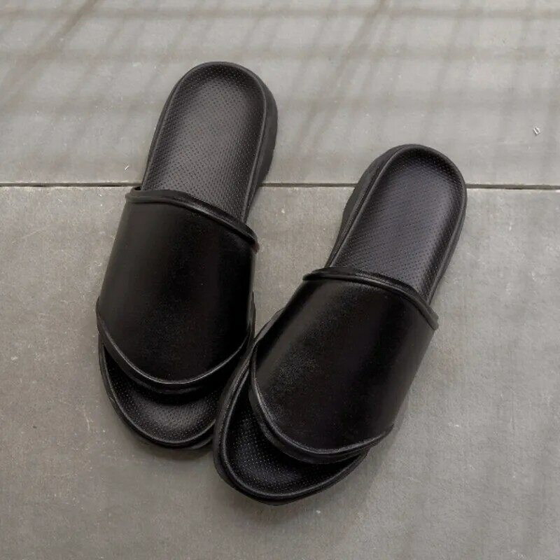 Sandálias masculinas casuais de couro, chinelos plataforma de alta qualidade de couro genuíno, sandálias pretas antiderrapantes para o verão, sandálias de praia, 100%