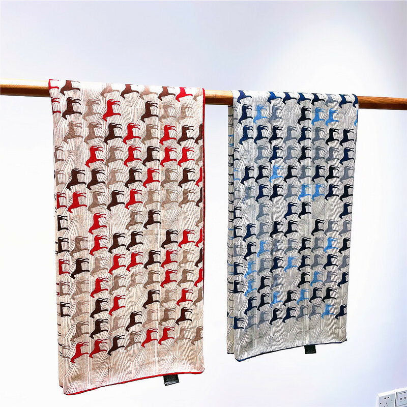 130cm quadratischer Schal Luxus großer quadratischer Schal Schal mit Seide gekräuselter Kante für Frauen Kopftuch Schals für Damenmode Schal