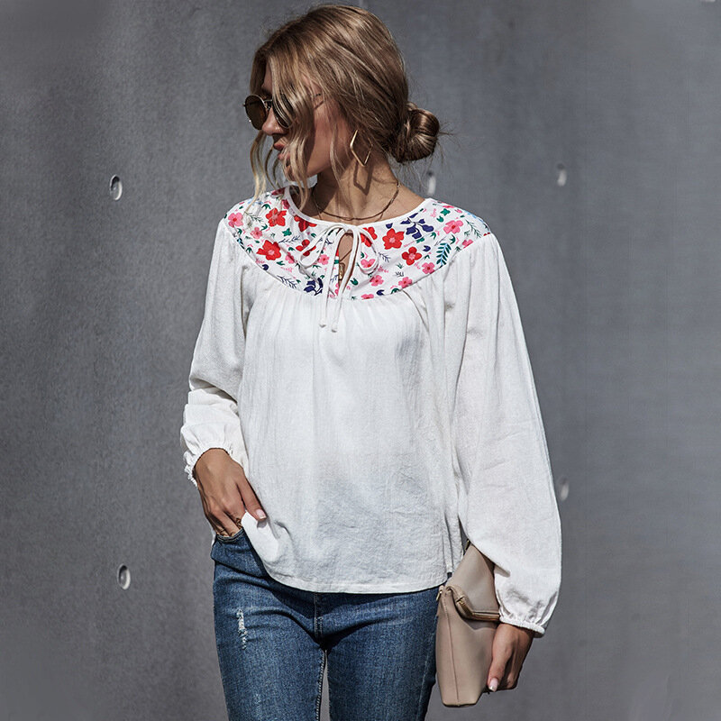 Blouse Women Autumn Cotton Linen Embroidered Top Loose Retro Long Sleeve Shirt Ladies Fashion Slim Fit O-Neck Female Clothing