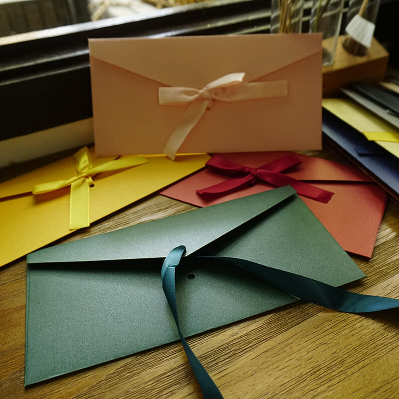 Подарочный конверт 10 шт./лот, набор конвертов с буквами, конверты для приглашений, канцелярские товары, открытки, конверт из крафтовой бумаги, красный конверт