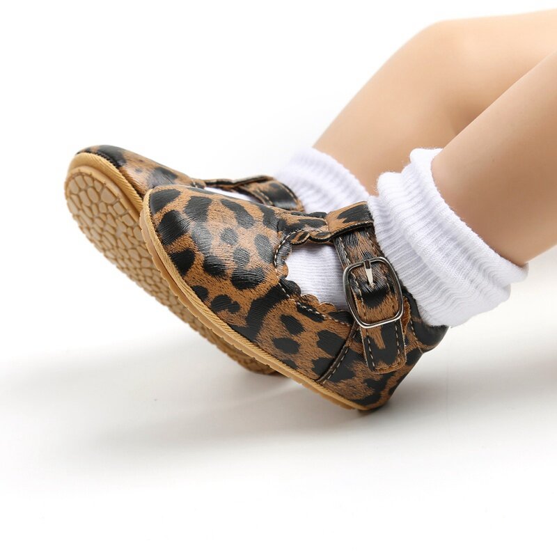 Sepatu Bayi Motif Macan Tutul untuk Anak Perempuan Sepatu Kait & Lingkaran Lembut Sneakers Bayi Perempuan Musim Semi 2022 Sepatu Pertama Berjalan Balita Laki-laki