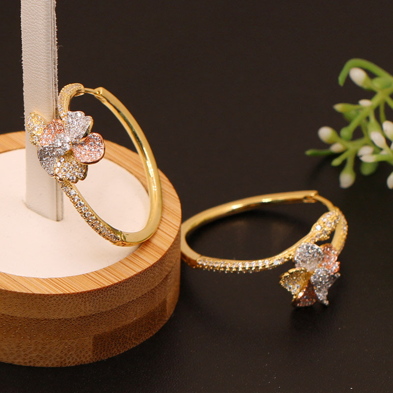 Vanifin Fashion Perhiasan Anggun Bunga Anting-Anting Hoop Micro Membuka untuk Wanita Pernikahan Pertunangan Mewah Pengantin Anting-Anting Hadiah