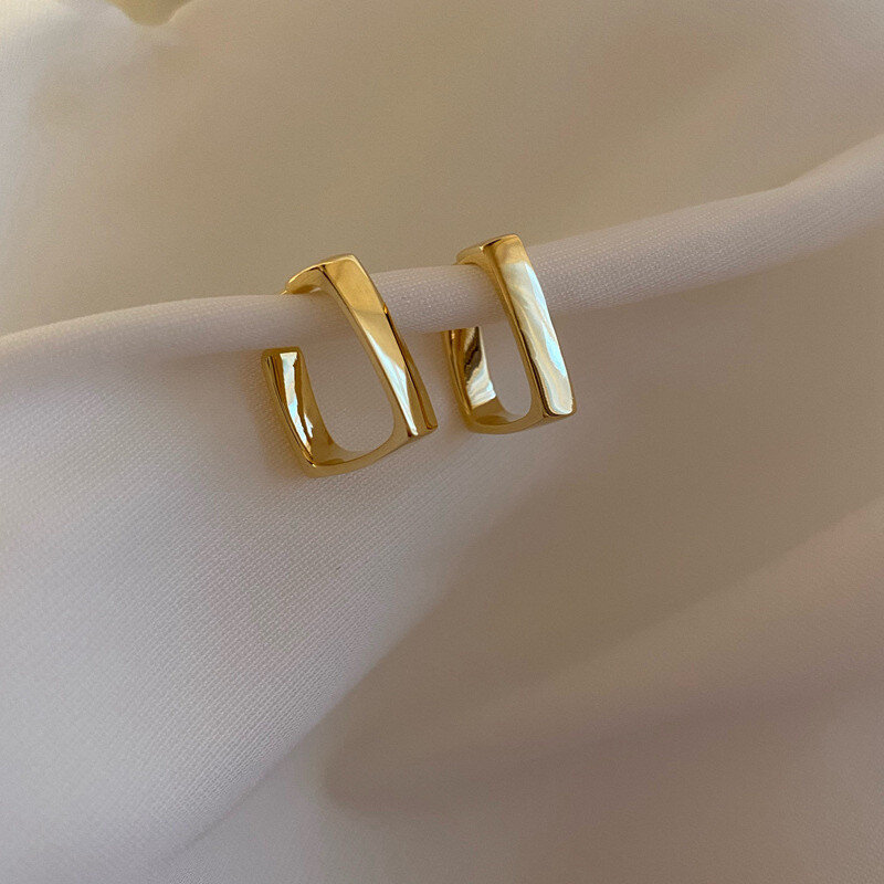 Retro metaliczny złoty kolor wielokrotne kółko wisiorek kolczyki 2022 nowa biżuteria moda Wedding Party kolczyki dla kobiety