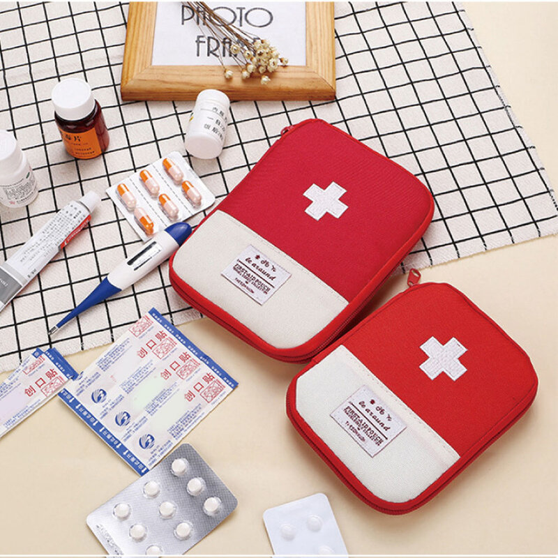Аптечка первой помощи для путешествий на открытом воздухе кемпинга Полезная портативная мини сумка для хранения лекарств Кемпинг Аварийная сумка для выживания таблетки