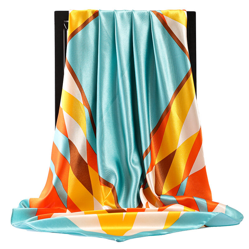 여름 선스크린 실크 스카프 여성 새로운 여러 가지 색상 손수건 패션 90x90cm 방진 반다나 인기 스트라이프 프린트 숄
