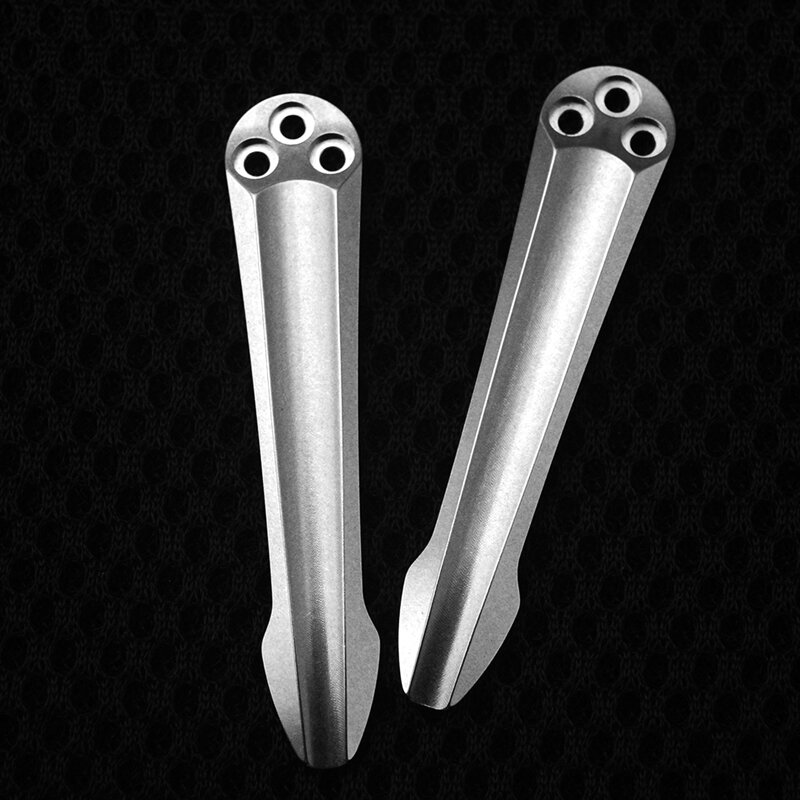 Clip de bolsillo de titanio hecho a medida CNC, accesorios para hacer, 2 cuchillos, 3 agujeros, Clips de bolsillo y piezas de cuchillo plegables