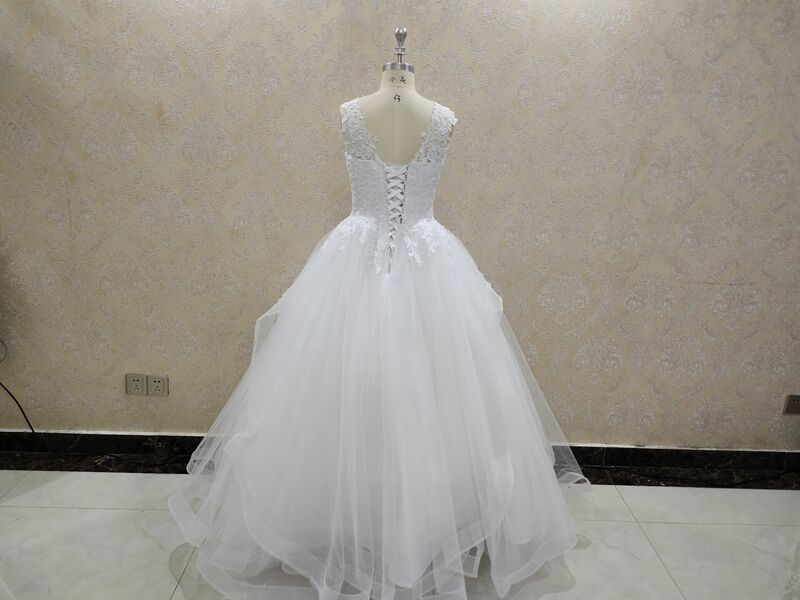 ZJ9210 бальное платье принцессы с V-образным вырезом, свадебное платье с фото, белое платье невесты на заказ, Зимние Свадебные платья 2023