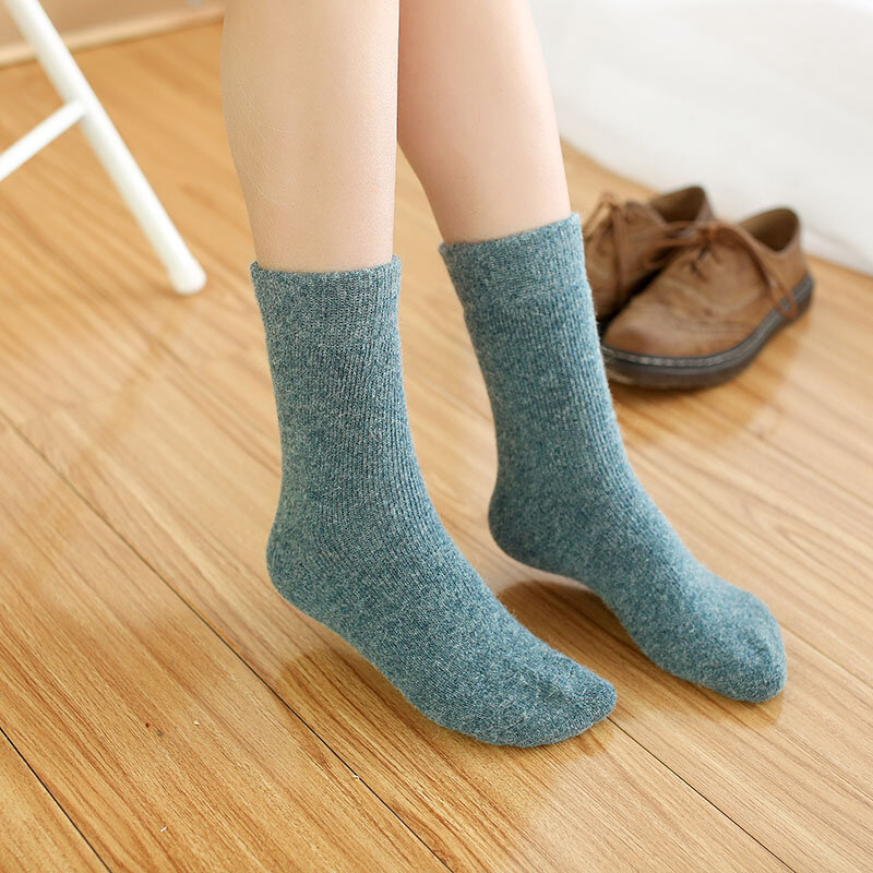 Women Winter  Warm Solid Color Wool Super Thick High Quality Cashmere Snow Casual Socks 2 Pair
