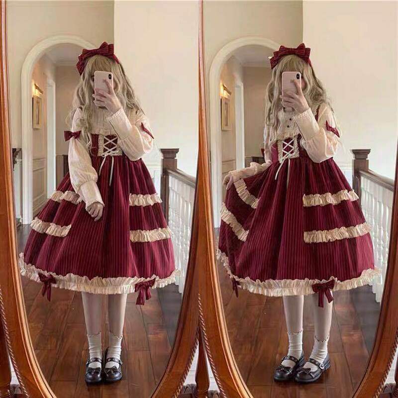 Vintage Japanese Gothic Lolita Dress with Puff Sleeves for Victorian Tea Parties and Daily Wear Cosplay