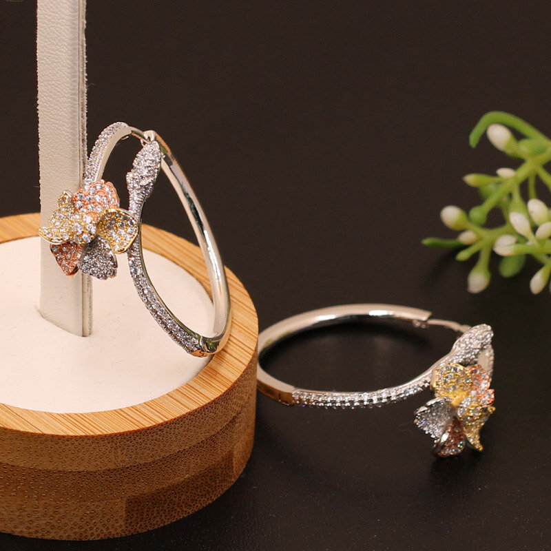 Vanfin-pendientes de aro con flores elegantes para mujer, joyería de moda, Micro pavimentada, para compromiso de boda, de lujo, regalo nupcial