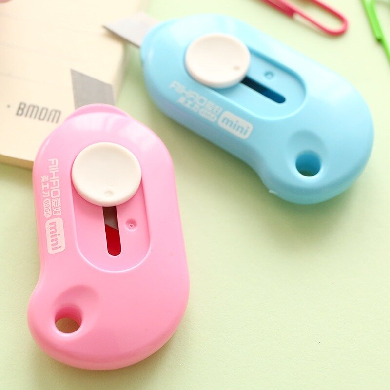 1PCS Kawaii Solid Color Mini Utility Knife Portable Cutter Cutting Paper Letter Opener Office School Stationery Art Tools Supply