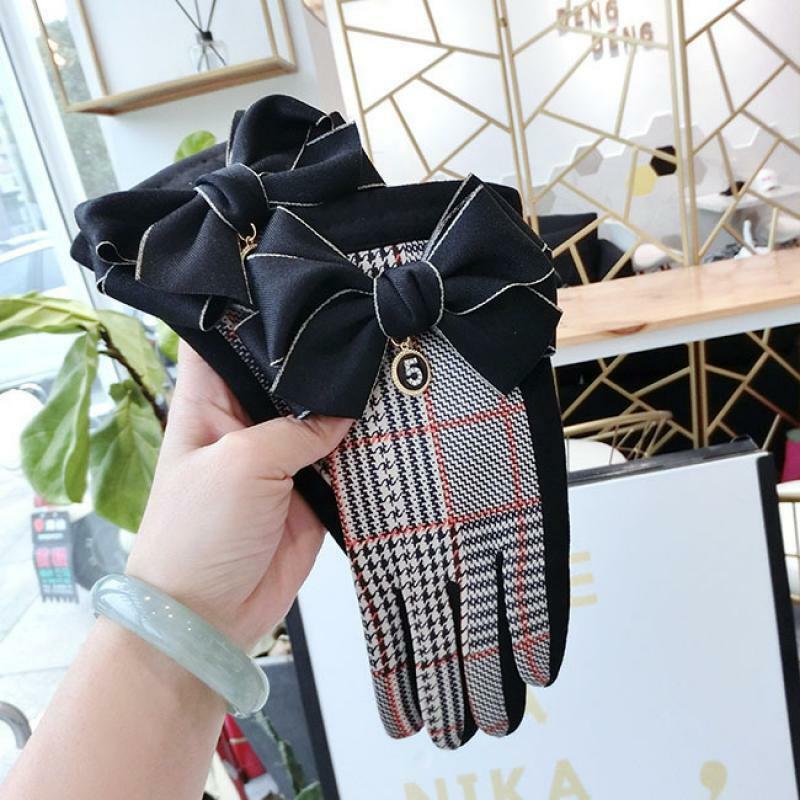 Korean Version of The Lattice Bow Suede Female Autumn and Winter Plus Velvet Warm Touch Screen Bow 5 Word Student Finger Gloves