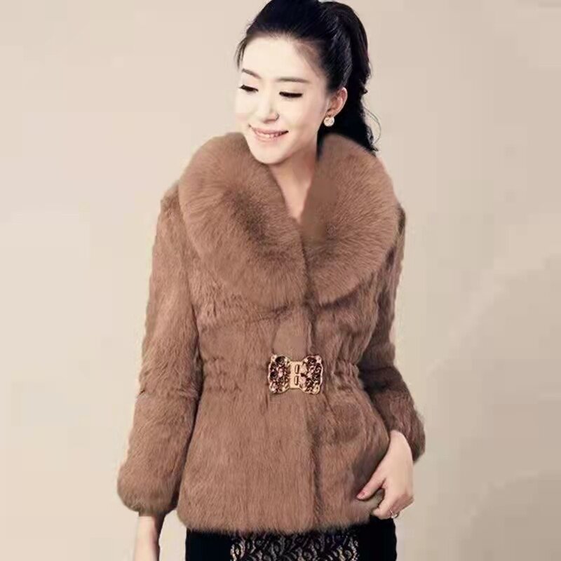 Inverno novo casaco de pele de coelho imitação feminina, pele falsa, casaco curto fino, imitação de raposa, gola de pele quente