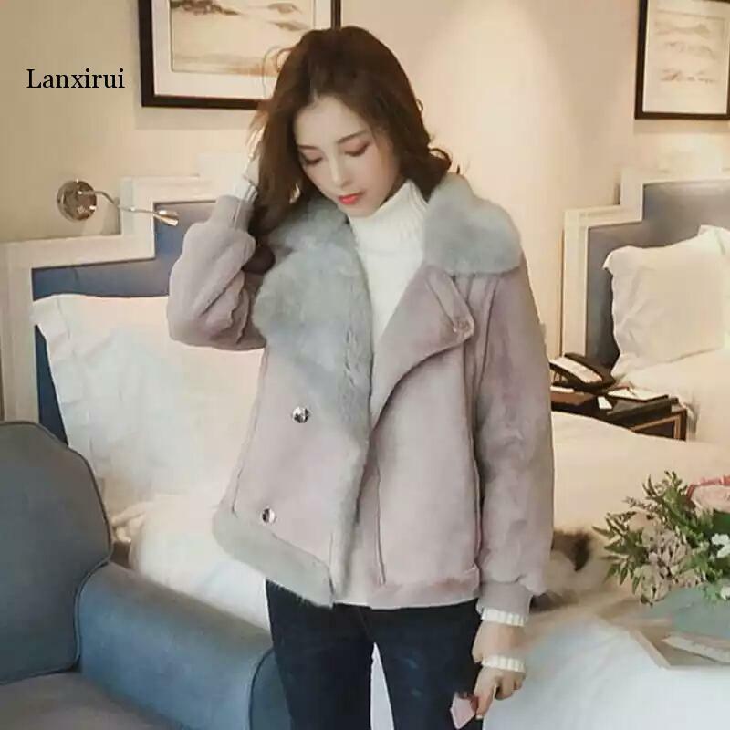 Winter Woman New Fashion Faux Fur Loose coat Ladies Clothing Artificial Lamb Fur Coats Female V-Neck Fake Fur Coats CY370