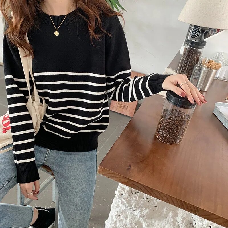 Sueters De Mujer Black And White Striped O-Collar Pullover Vintage Women Tops Casual Korean Version Fashion Knitted Slim Sweater