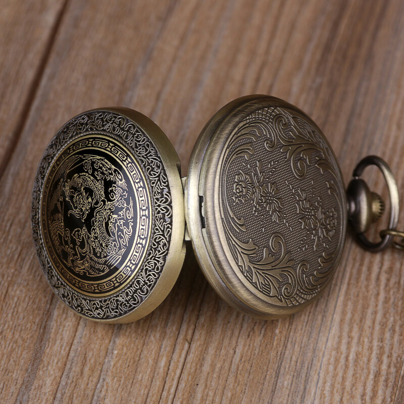 Montre de poche à motif de dragon en bronze rétro pour hommes et femmes, collier pendentif, montre à quartz, cadeaux