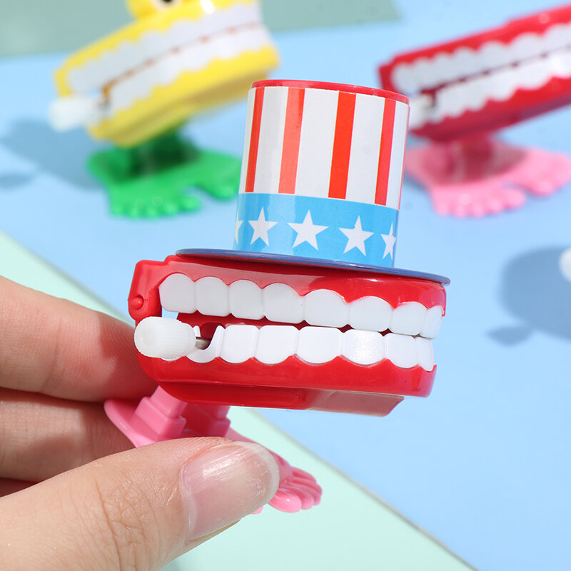 لعبة صغيرة مضحكة لطيفة على شكل أسنان قابلة للمشي على شكل عقارب الساعة للأطفال ألعاب بلاستيكية للأطفال هدايا الكريسماس