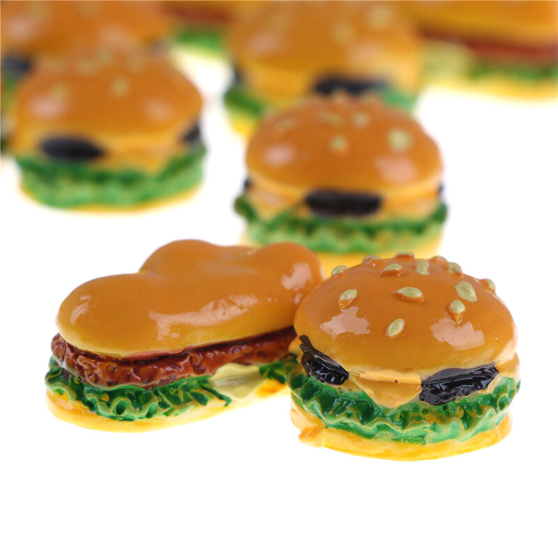 2 PCS Mini Hamburger Miniatur Makanan Figurine Anime Action Figures, Mainan untuk Home Garden Decor DIY Aksesoris
