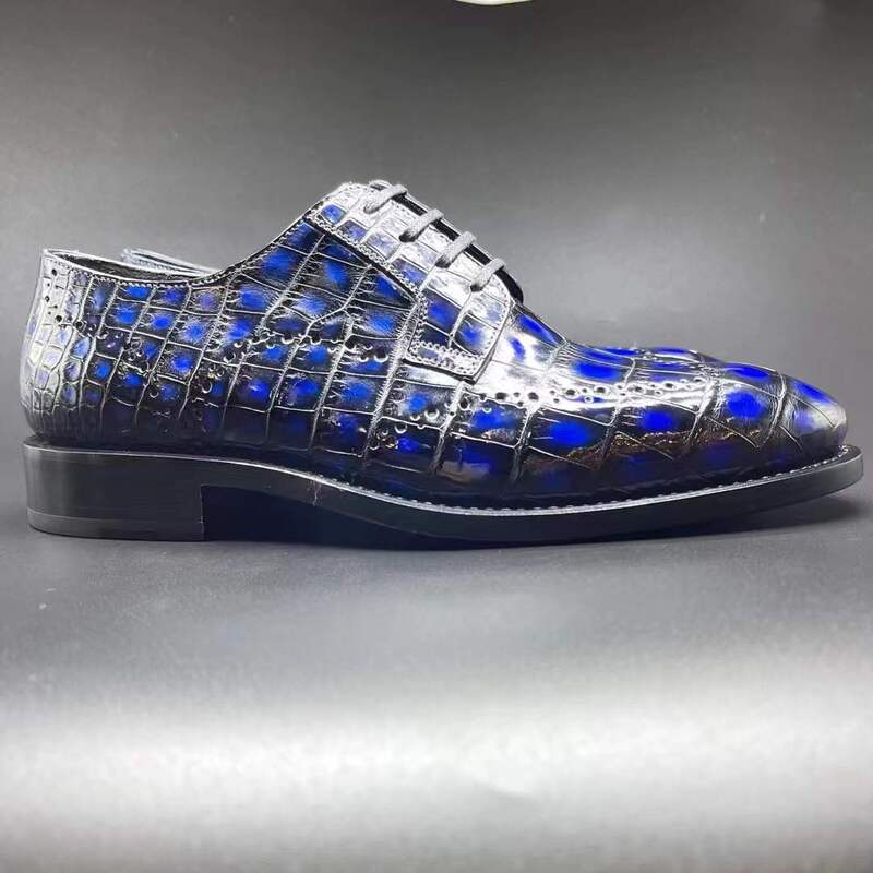Chue-zapatos de vestir para hombre, calzado formal de piel de cocodrilo, con patrones de tallado azul, Brogue, color azul, novedad