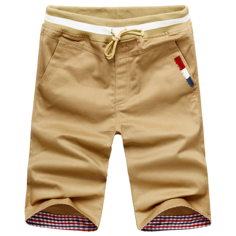 Nuovi pantaloncini di cotone moda uomo 2024 pantaloncini stile estivo caldo pantaloncini da uomo di colore puro pantaloncini da spiaggia pantaloni da uomo