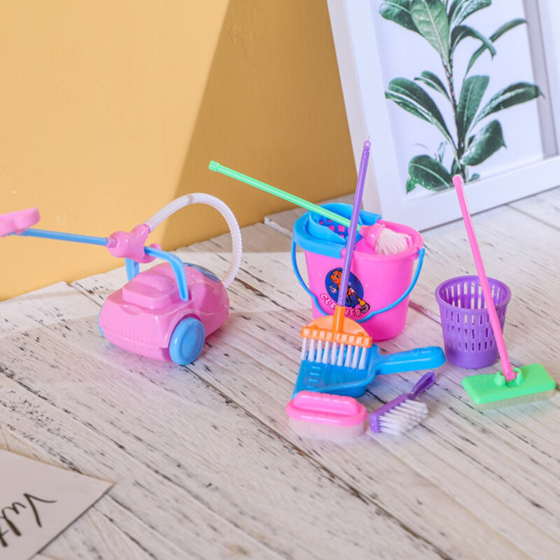 9 sztuk/zestaw wysokiej jakości domek dla lalek dla dzieci zabawki edukacyjne Mini lalka akcesoria narzędzia do czyszczenia do domu dla lalek akcesoria