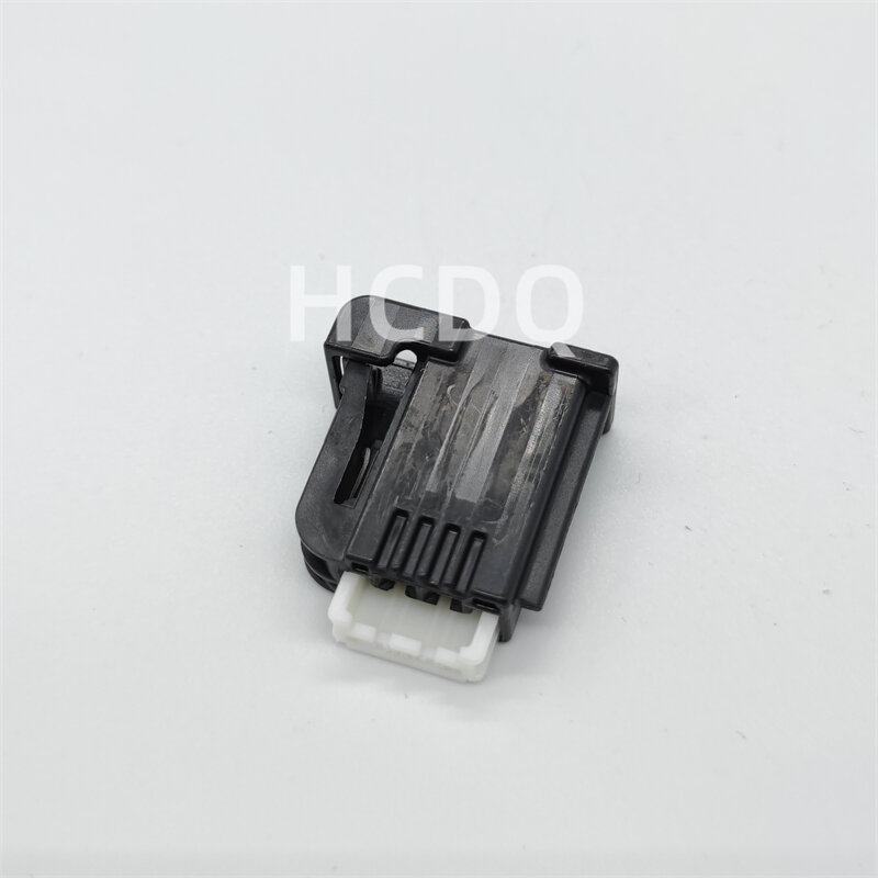 10 PCS Original and genuine 6098-5510 automobile connector plug housing supplied from stock