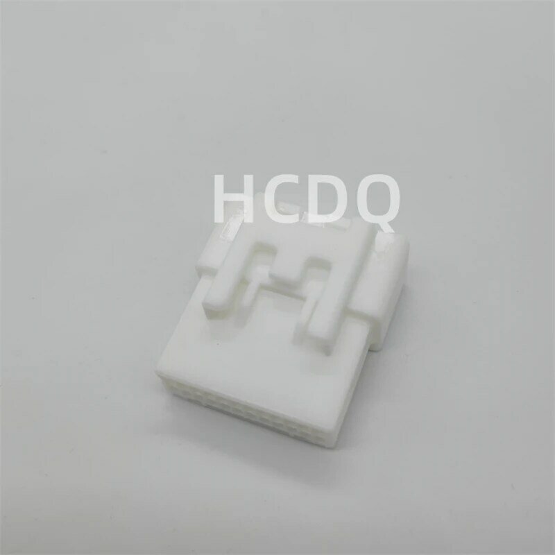 10 PCS Original and genuine 1376103-1 automobile connector plug housing supplied from stock