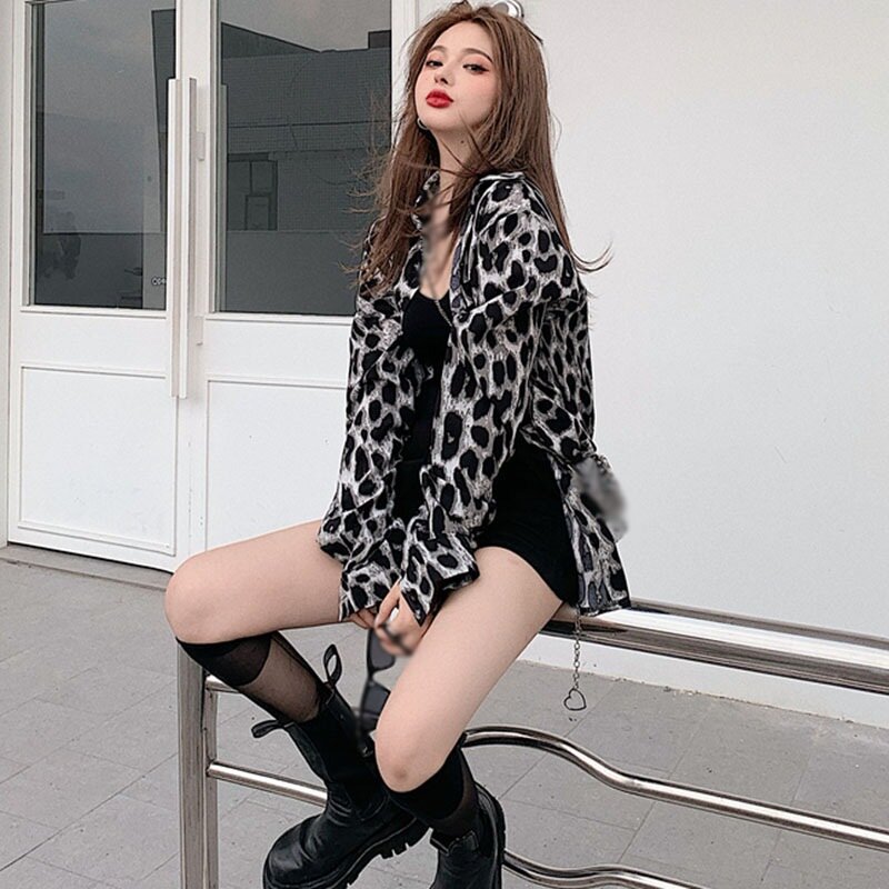 Camisa feminina estampa de leopardo primavera, camisa retrô sabor de hong kong, outono, comprimento médio, blusa solta de manga comprida