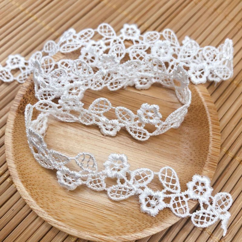 1Yards Best Selling Embroidery Lace Fabric Flower Lace Fabric Cotton Lace Trim 1.6cm Ribbon Guipure Crafts Sewing Applique LQ36