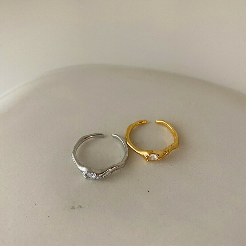 Женские позолоченные кольца из серебра 925 пробы с цирконом