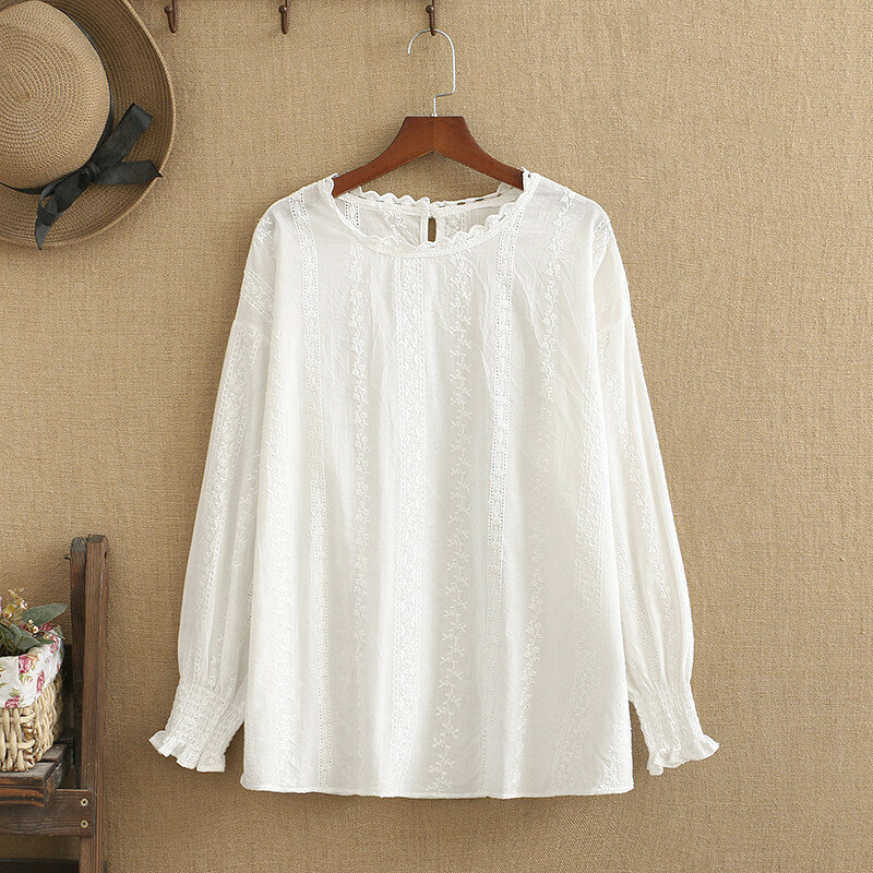Camisa de talla grande para mujer, Camisa de algodón blanco puro con cuello redondo con patrón de flores bordadas, ropa de menos de 220 libras