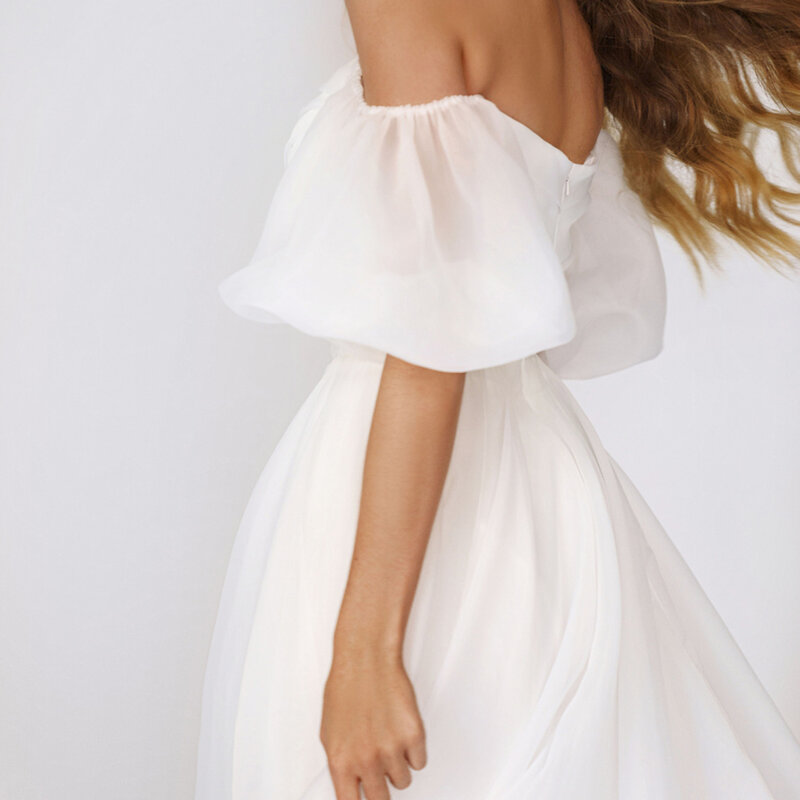 Fora do ombro organza curto inchado mangas vestidos de casamento feito sob encomenda fora branco simples barato zíper ruched longo vestido de noiva