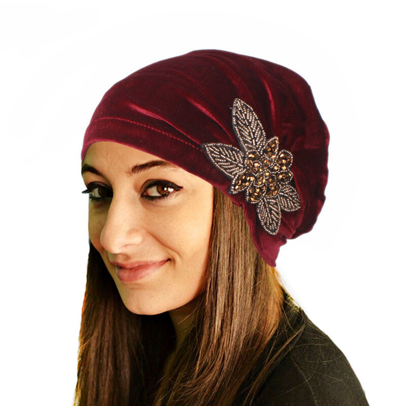 Elegant Velvet Bead Flower Beanies Hat Muslim Rhinestone Hijab Scarf Women Turban Hats India Cap Inner Islamic Wrap Head Scarves