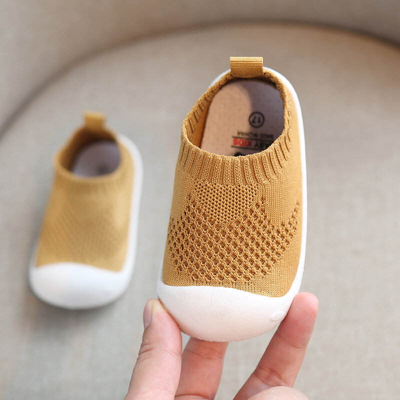 Zapatos transpirables para primeros pasos de bebé, Zapatillas de malla informales, fondo suave, cómodos, antideslizantes