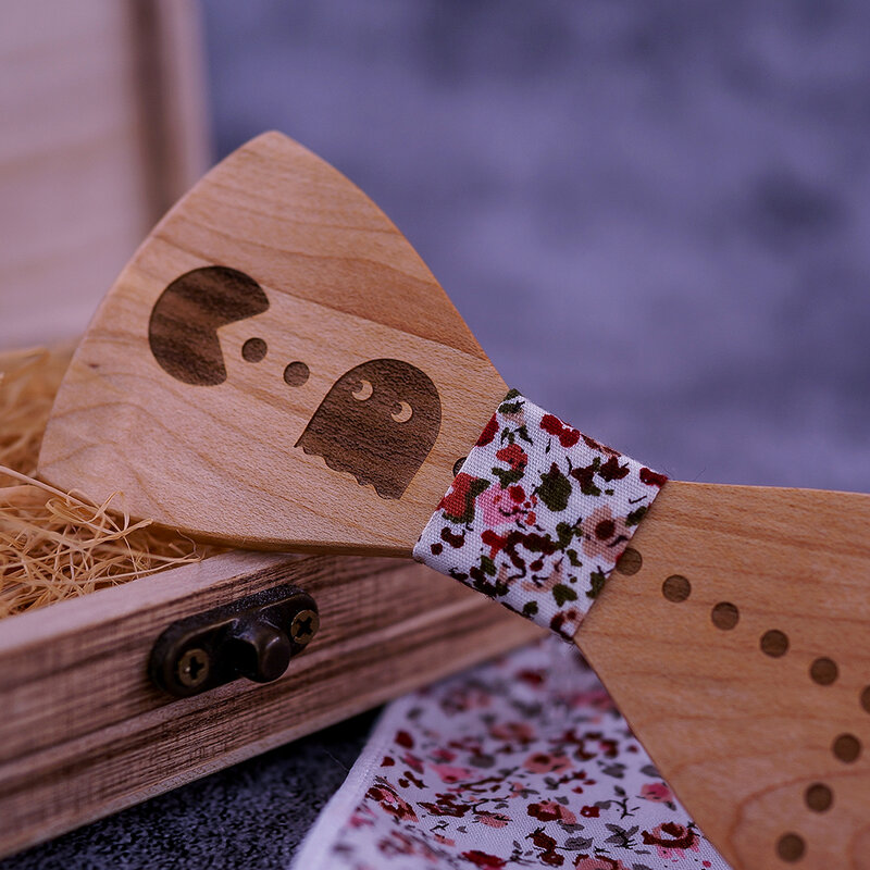 Мужские деревянные галстуки-бабочки с гравировкой