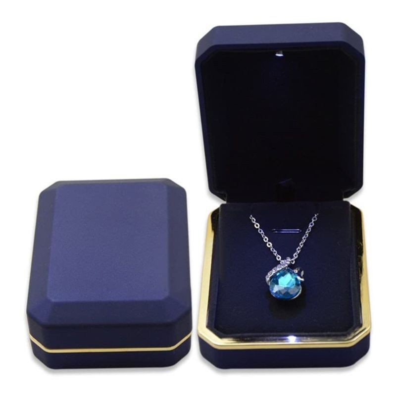 3 ColorLuxury Bracelet Box Square Velvet Wedding Ring Case Jewelry Gift Box with LED Light for Proposal Engagement Wedding New