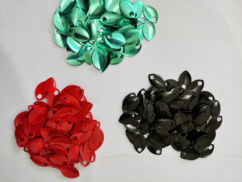 Piezas de escamas de pescado WRB1019, accesorios y componentes de joyería, 100 piezas, plata, oro, rojo, verde y negro, nuevos estilos