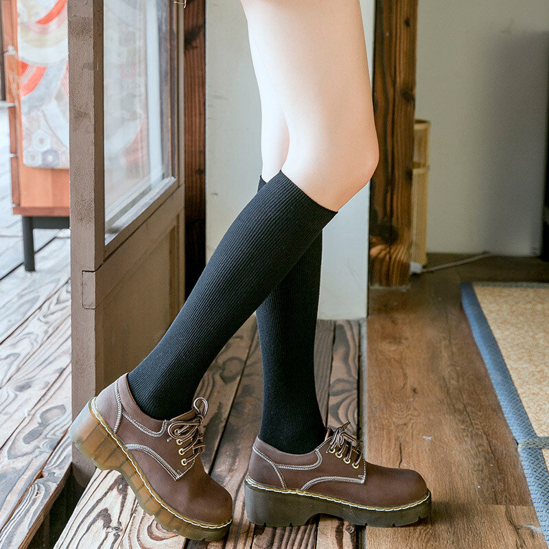 Calcetines largos de algodón para mujer, medias de Color sólido, informales, 10 colores, Harajuku, Otoño e Invierno