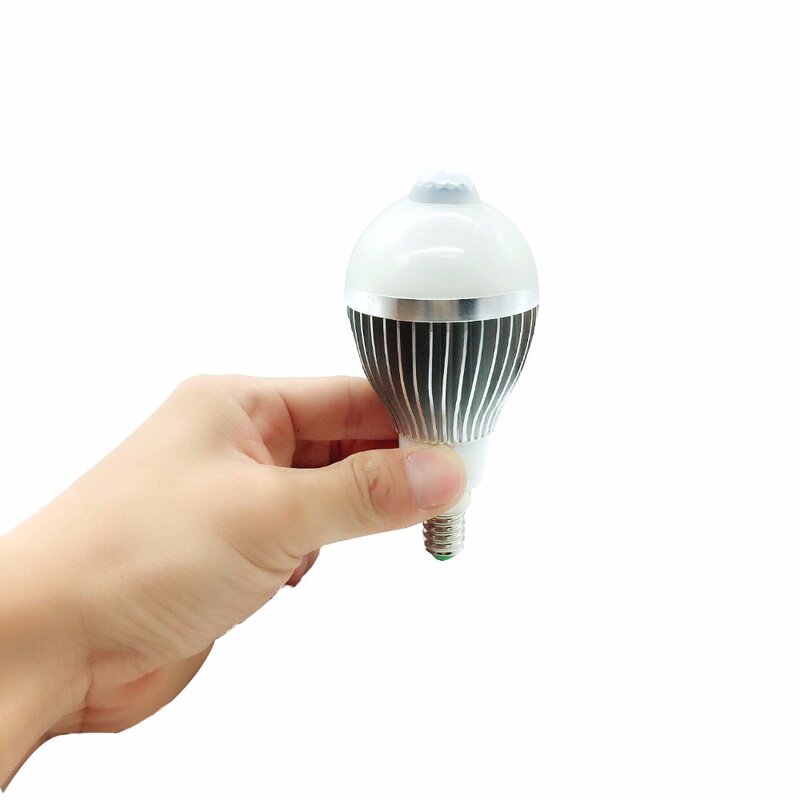 Bombilla LED PIR de 5W, 7W, 9W, AC85-265V, E14, Sensor de movimiento, luz exterior, blanco cálido/frío