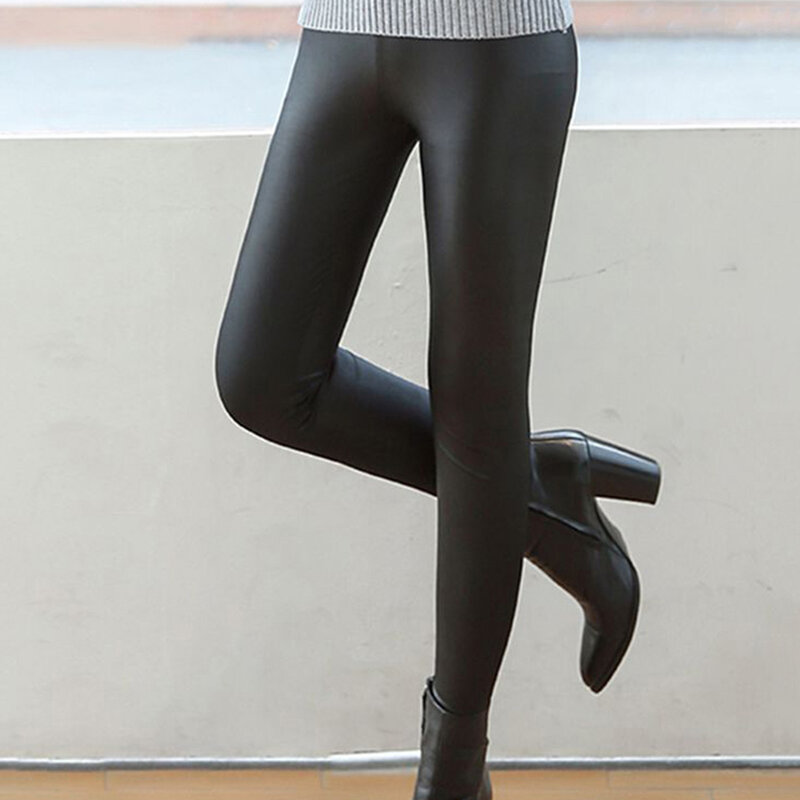 Kobiety jesienno-zimowa grube ciepłe legginsy duże S-2XL fitness faux skórzane legginsy wysokiej talii szczupłe spodnie ze skóry PU aksamitne ołówkowe spodnie