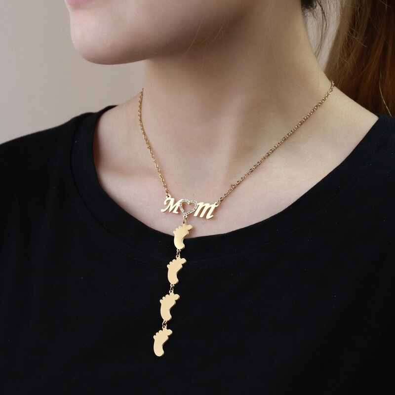 Sifisrri New custom Engrave Family Mom zircone collana con nomi di cuore per le donne regalo di gioielli con catena girocollo in acciaio inossidabile