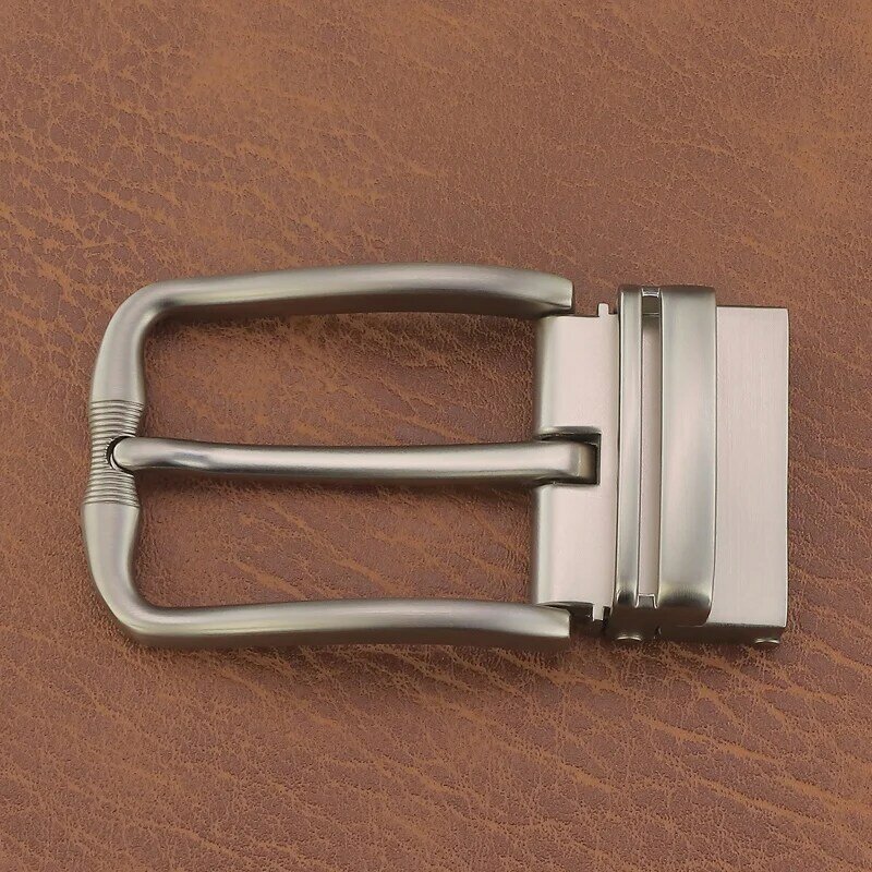 Hebilla de pasador mate de alta calidad sin cinturones hebilla casucal sin cinturones adecuada para el ancho de 3,3 cm de los cinturones perforados