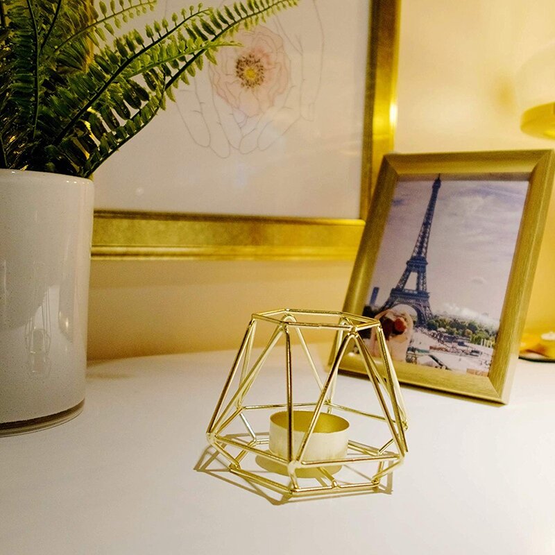 リビングルームとバスルームの装飾用の2つのゴールドの幾何学的な金属製ティーライトキャンドルホルダーのセット-結婚式とダイニング用のセンターピース